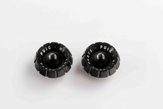 Spare caps PUIG THRUSTER , juodos spalvos skirtas SUZUKI GSX-R 1000